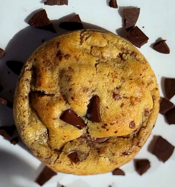 Chocolate Chip Cookie