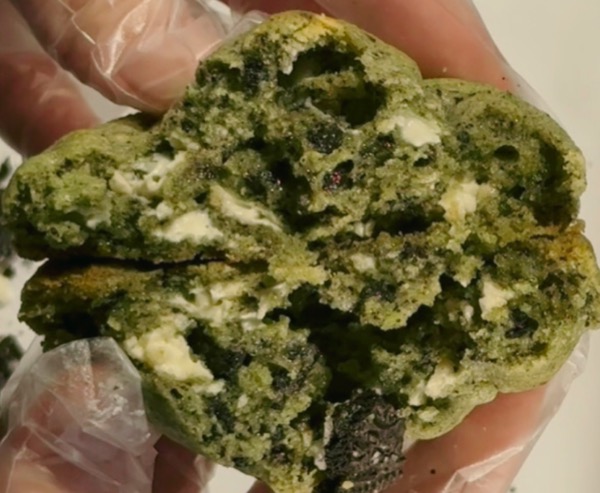 Oreo Grinch Chunks Cookie